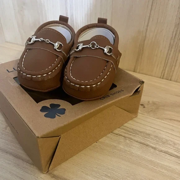 Lucky Brand crib Shoes - Picture 7 of 15